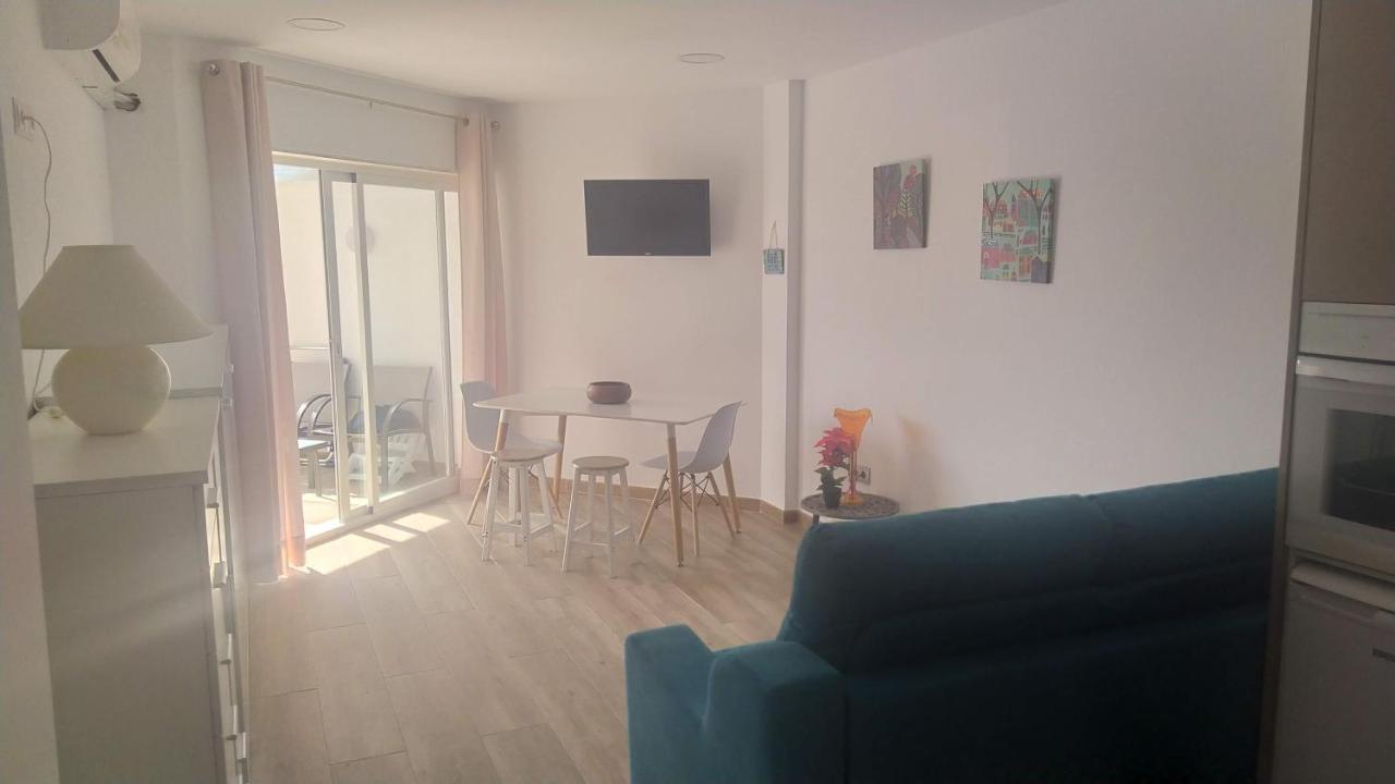 Apartamento Estudio En Chinasol Primera Linea Playa San Cristobal Almunecar Exterior photo