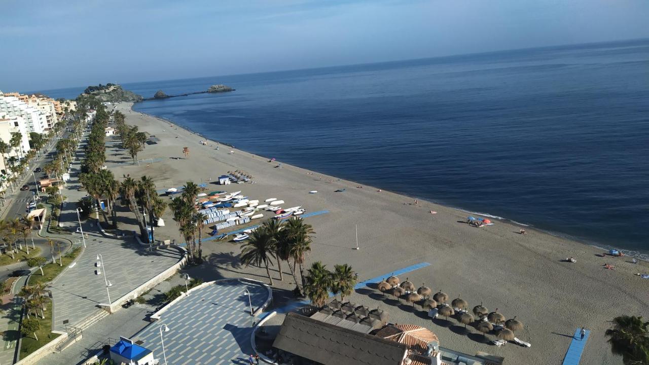 Apartamento Estudio En Chinasol Primera Linea Playa San Cristobal Almunecar Exterior photo